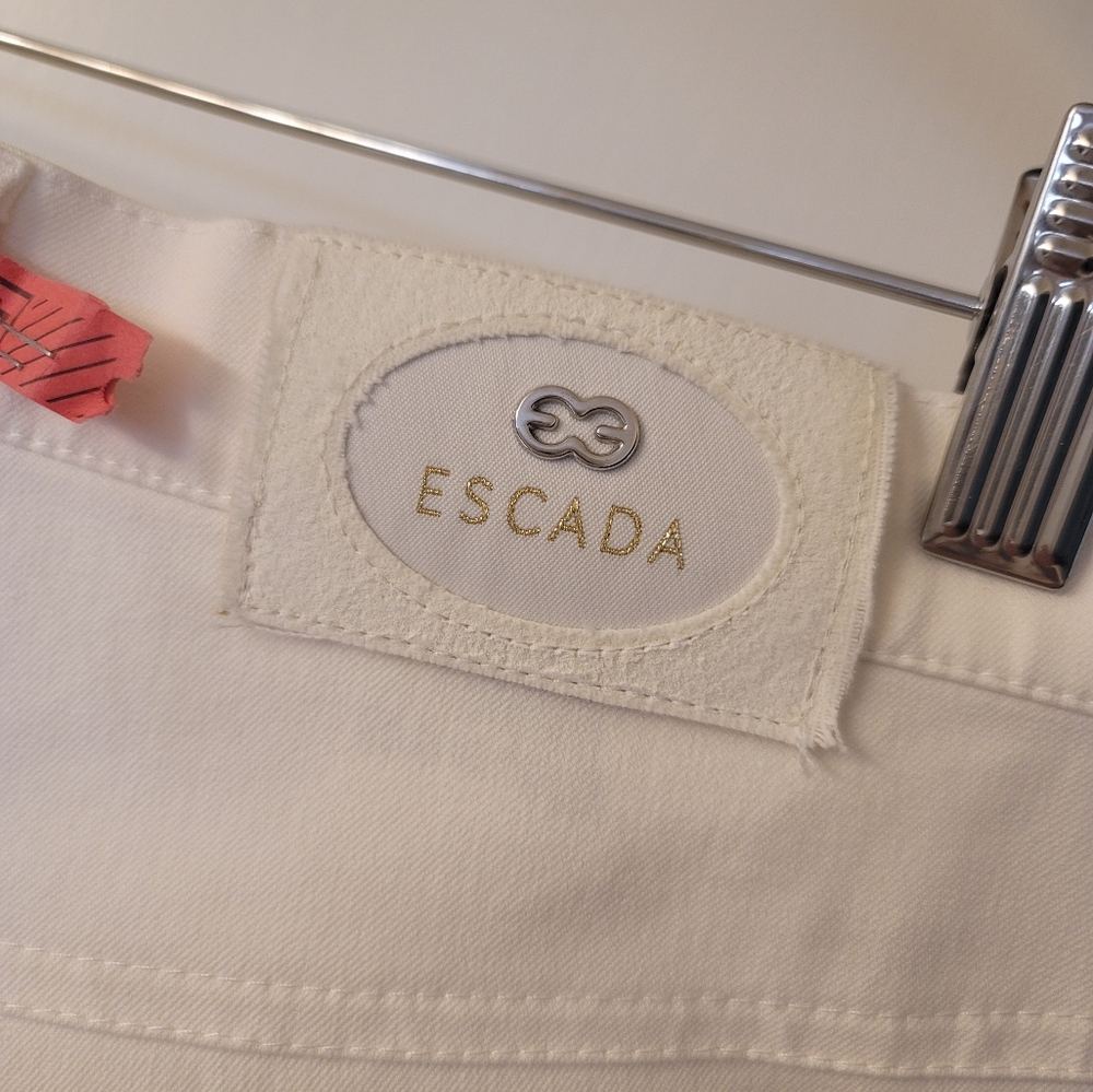 ESCADA Snow White Dress Jeans